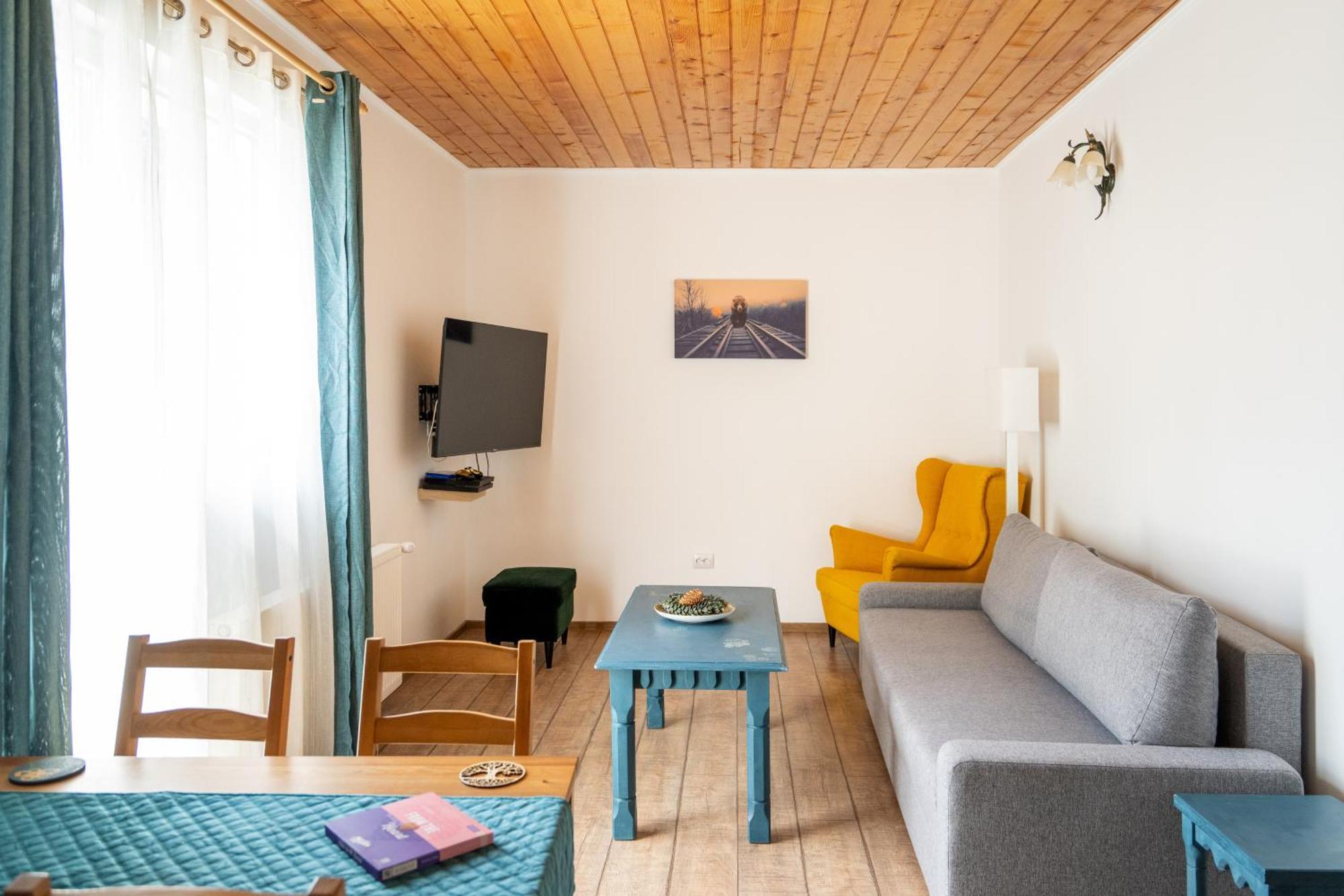 Dinvis Apartments 波亚纳布拉索夫 外观 照片