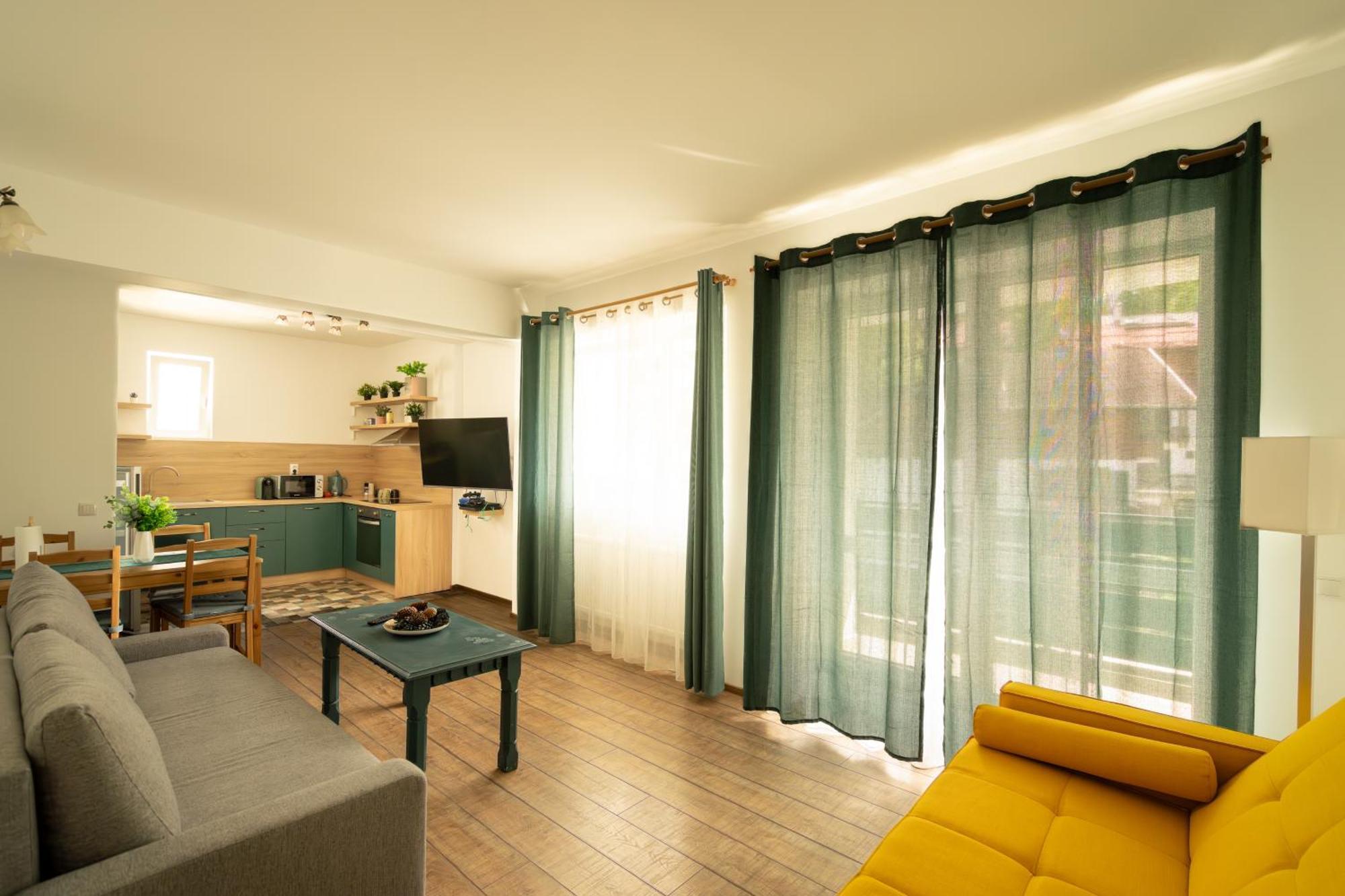 Dinvis Apartments 波亚纳布拉索夫 外观 照片