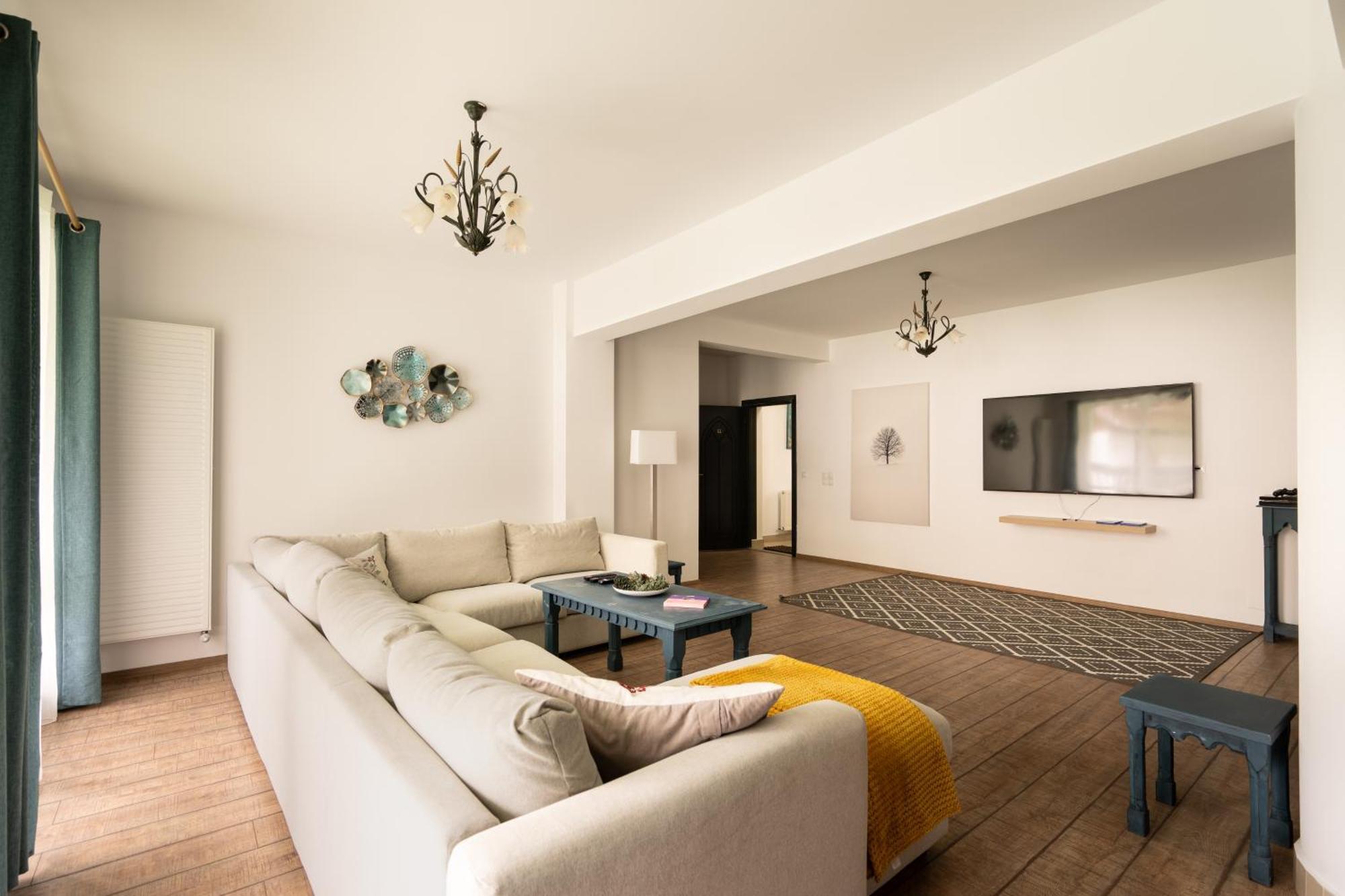 Dinvis Apartments 波亚纳布拉索夫 外观 照片