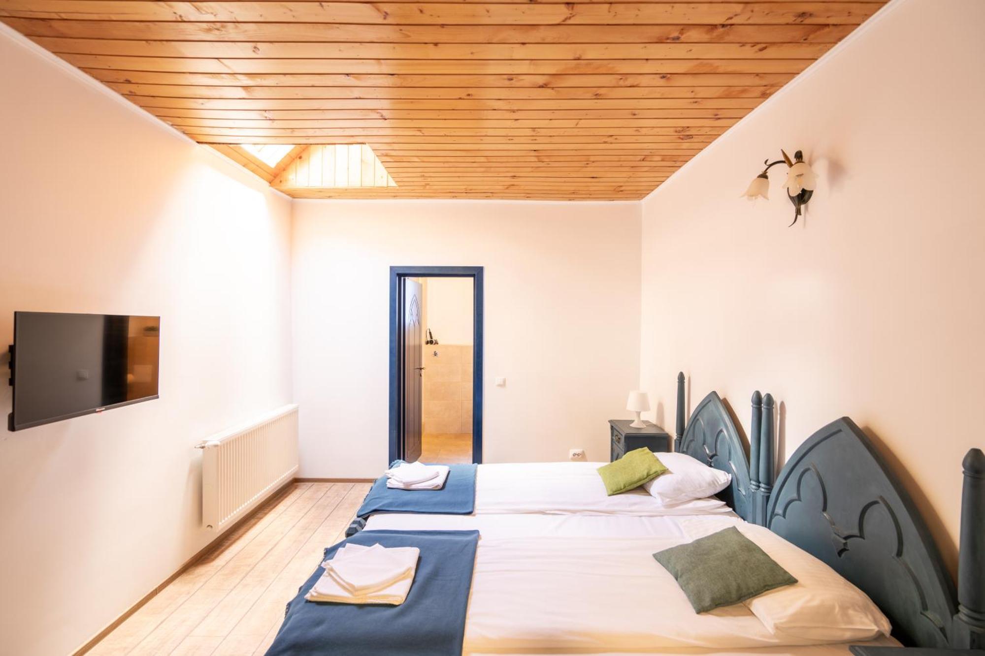 Dinvis Apartments 波亚纳布拉索夫 外观 照片